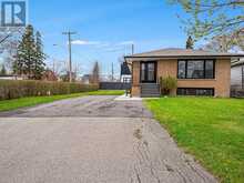 873 SIXTH STREET | Mississauga Ontario | Slide Image Two