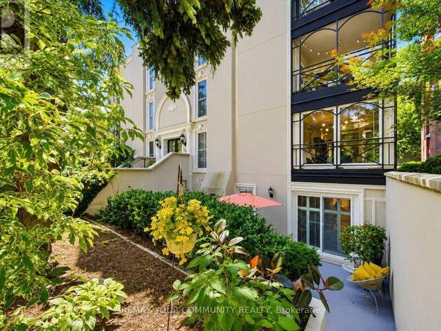3 - 105 HEATH STREET W Toronto Ontario, M4V 1T5 - 3 Bedrooms Condo For Sale