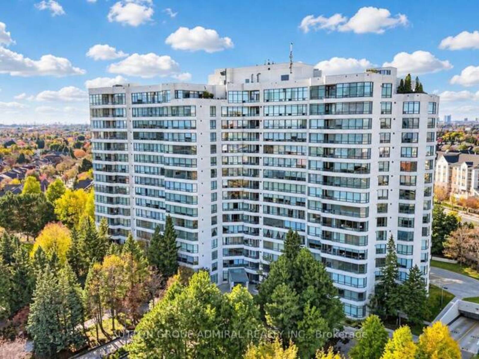 1001 - 120 PROMENADE CIRCLE, Vaughan, Ontario L4J 7W9