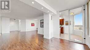 1001 - 120 PROMENADE CIRCLE | Vaughan Ontario | Slide Image Ten
