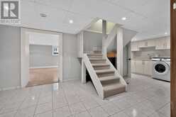 21 CUMBERLAND DRIVE | Mississauga Ontario | Slide Image Thirty-two