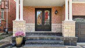 19 FEATHERWOOD DRIVE | Vaughan Ontario | Slide Image Five
