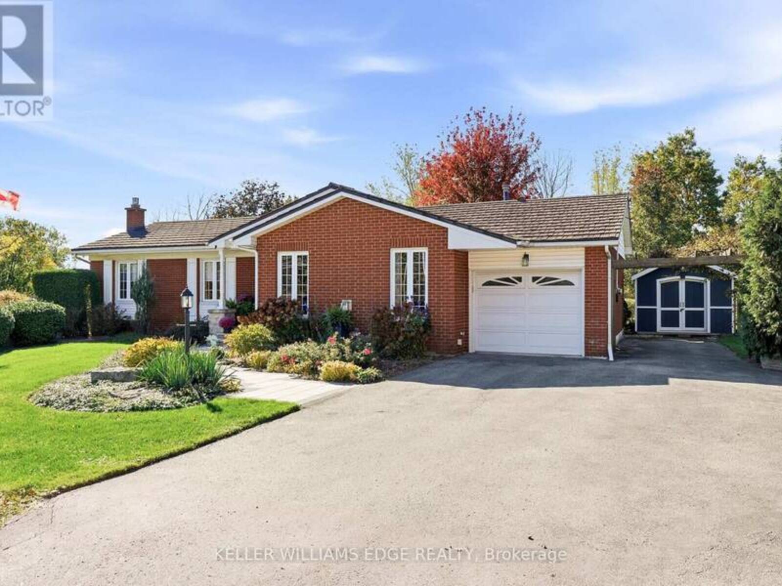1360 WATERDOWN ROAD, Burlington, Ontario L7P 4Z9