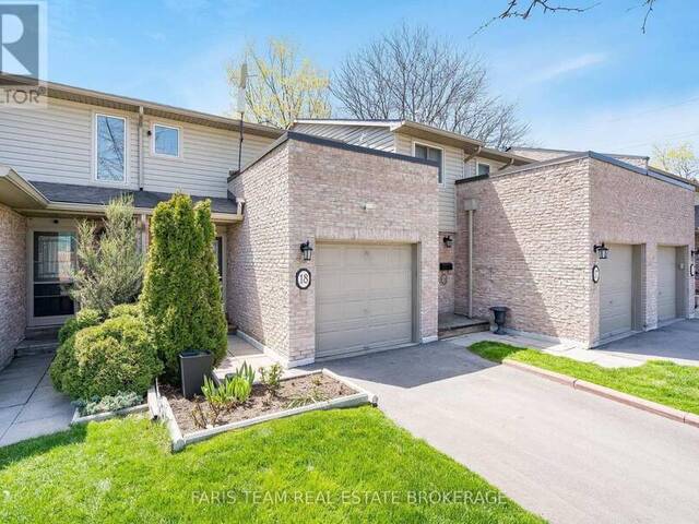 18 - 2075 ASTA DRIVE Mississauga Ontario, L5A 2T5 - 3 Bedrooms Condo For Sale