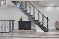 86 SUFI CRESCENT | Toronto Ontario | Slide Image Nine