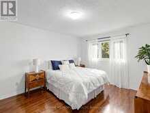 37 LEVITT COURT | Toronto Ontario | Slide Image Thirteen