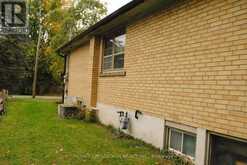 242 ISLAND ROAD | Toronto Ontario | Slide Image Five
