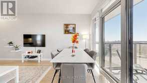 1208 - 55 ONEIDA CRESCENT | Richmond Hill Ontario | Slide Image Ten