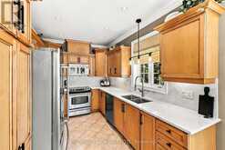 8 ASH GREEN LANE | Uxbridge Ontario | Slide Image Fifteen