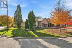 8 ASH GREEN LANE | Uxbridge Ontario | Slide Image Forty-two
