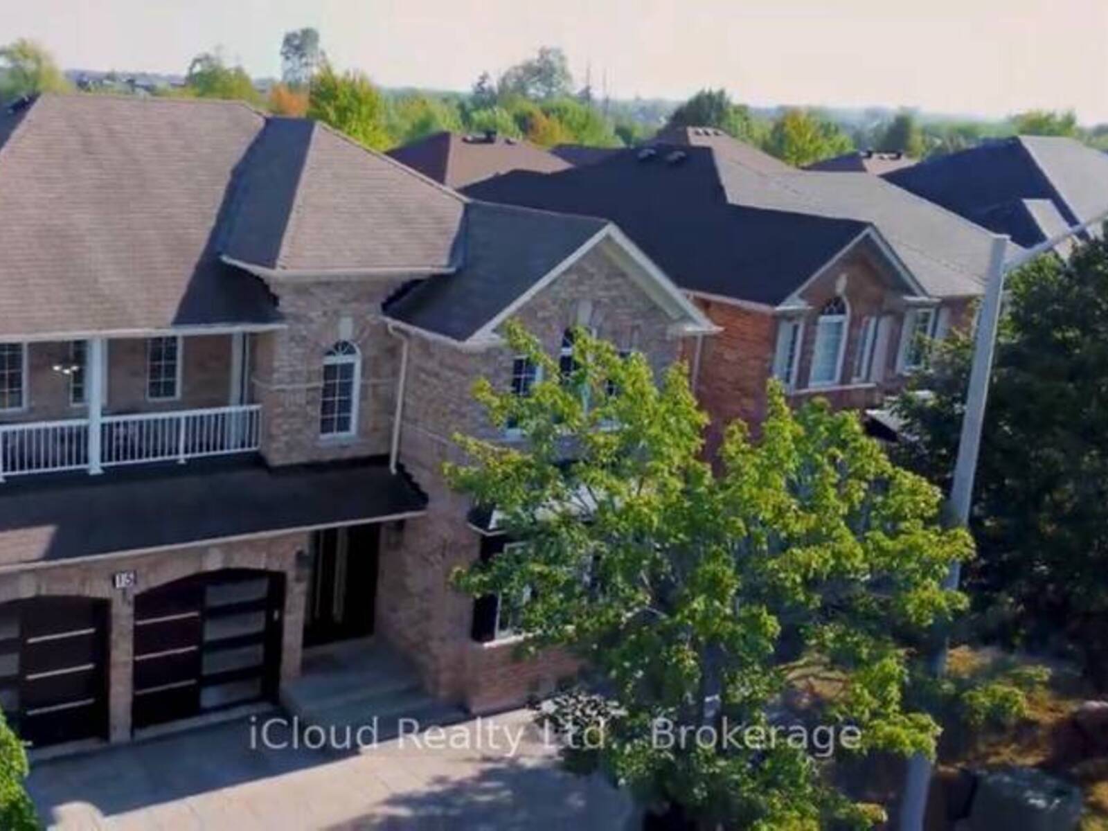 15 NINA PLACE, Brampton, Ontario L7A 2E4