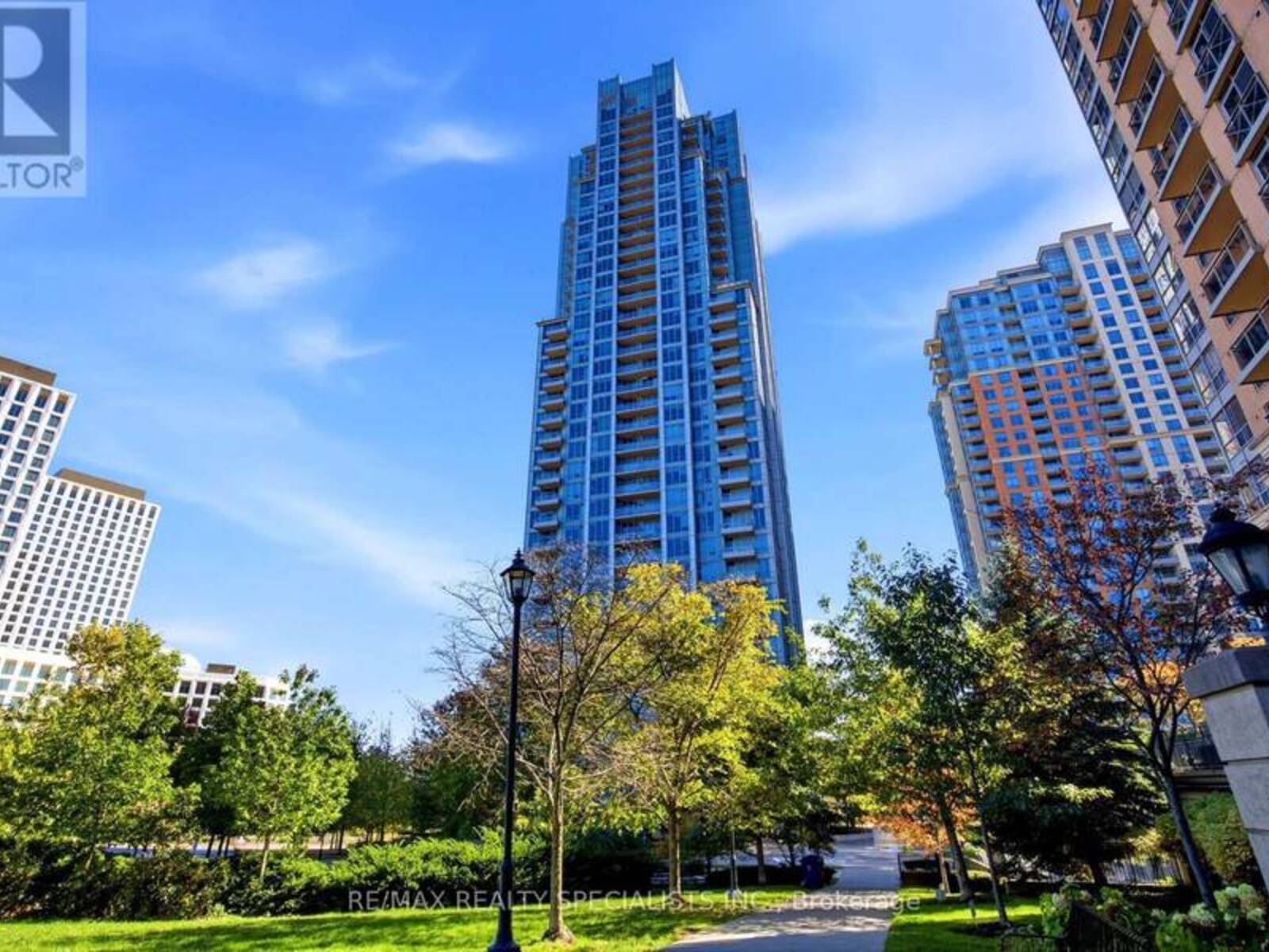 1106 - 15 VIKING LANE, Toronto, Ontario M9B 0A4