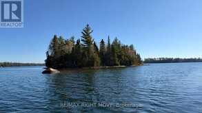 12 LAKE TEMAGAMI ISLAND | Temagami Ontario | Slide Image Thirty
