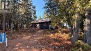 12 LAKE TEMAGAMI ISLAND | Temagami Ontario | Slide Image Four