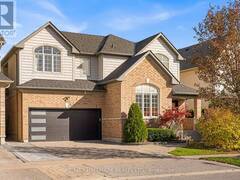 583 FLEETWOOD DRIVE Oshawa Ontario, L1K 2V7