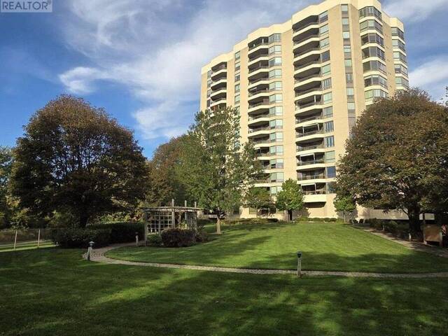 305 - 700 WILSON ROAD N Oshawa Ontario, L1G 7T5 - 3 Bedrooms Condo For Sale