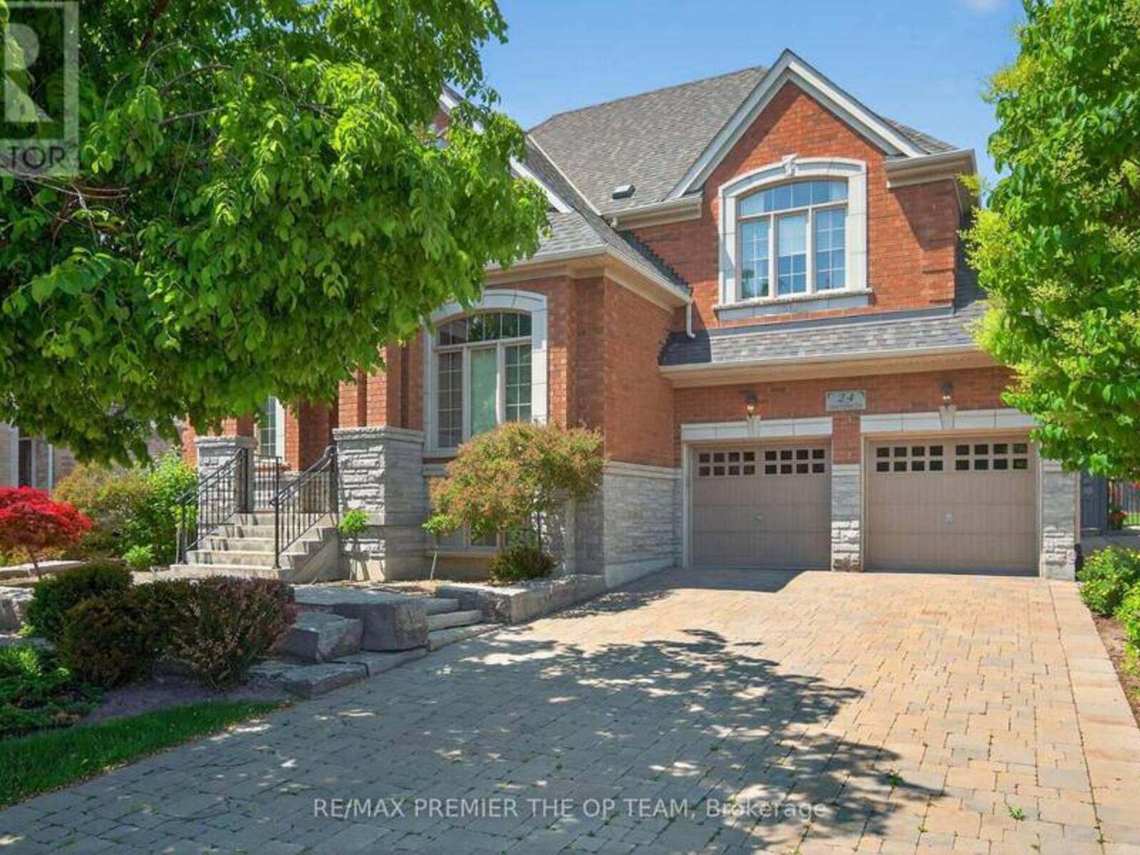 24 GRAND VELLORE CRESCENT, Vaughan, Ontario L4H 0N8