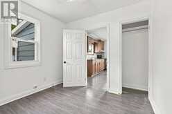 202 FERNDALE DRIVE N | Barrie Ontario | Slide Image Sixteen