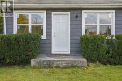 202 FERNDALE DRIVE N | Barrie Ontario | Slide Image Five