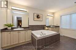 15 CRANWOOD CIRCLE | Brampton Ontario | Slide Image Eighteen