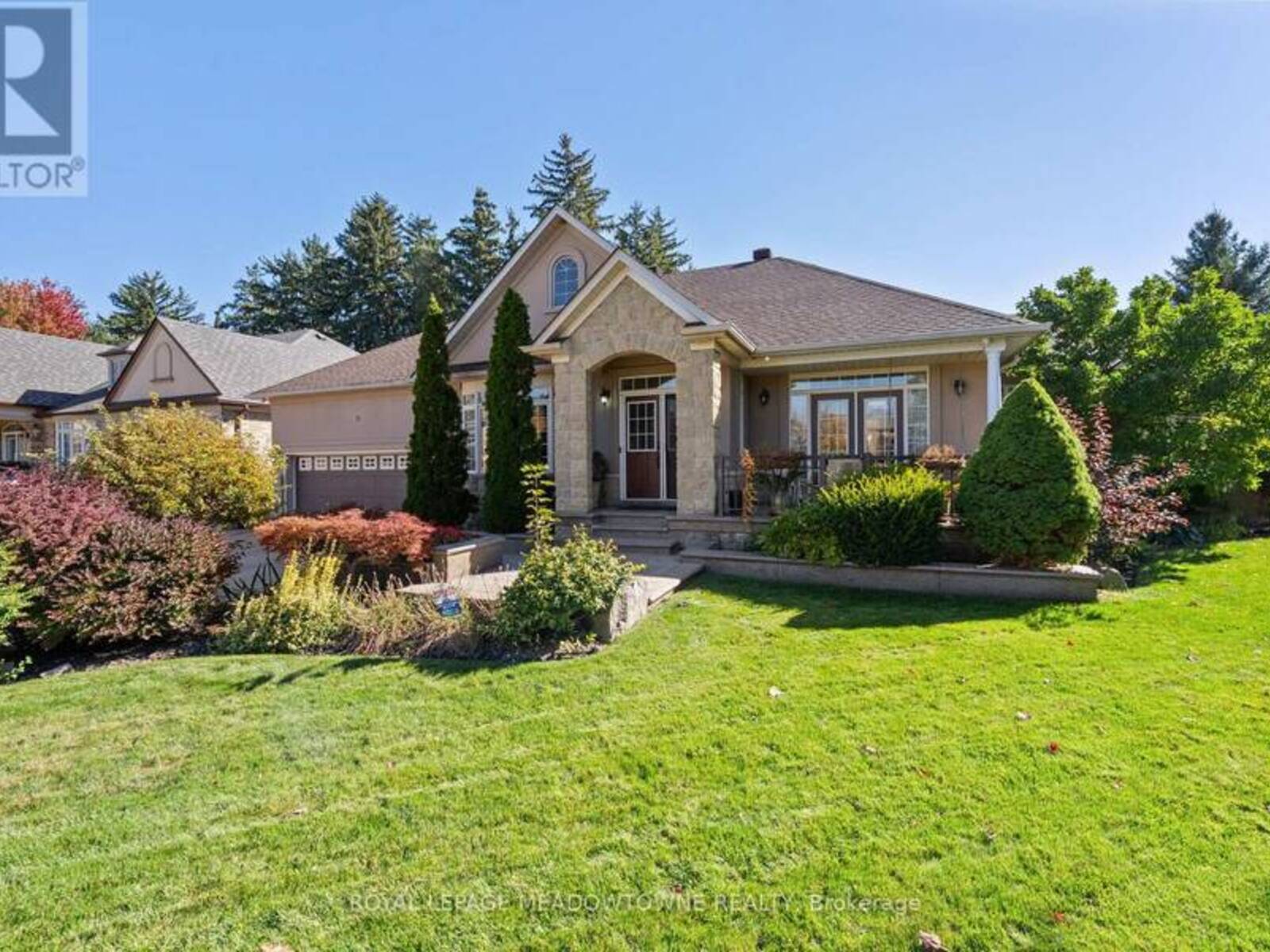 18 TRISTAN COURT, Brampton, Ontario L6Y 5S2