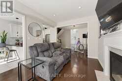 58 SUMMERBERRY WAY | Hamilton Ontario | Slide Image Thirteen