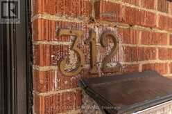 312 ROSEWELL AVENUE | Toronto Ontario | Slide Image Three