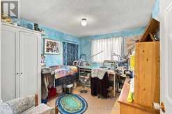 17 WELLS CRESCENT | Barrie Ontario | Slide Image Nineteen