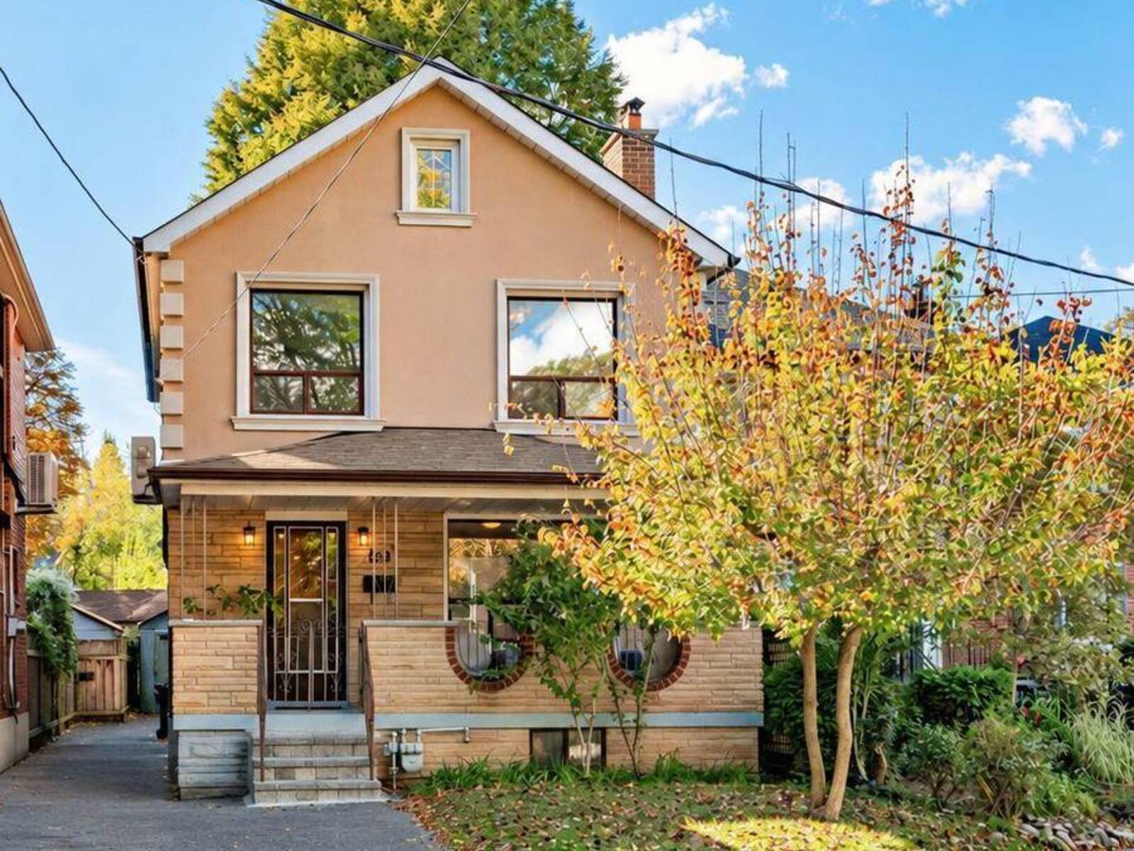 122 FORMAN AVENUE, Toronto, Ontario M4S 2R7