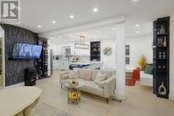 803 BEST CIRCLE | Newmarket Ontario | Slide Image Seventeen