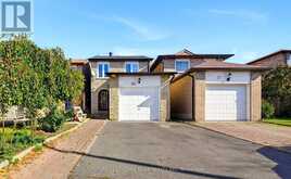 25 CROXLEY GREEN | Markham Ontario | Slide Image One