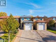 25 CROXLEY GREEN | Markham Ontario | Slide Image Two