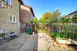 25 CROXLEY GREEN | Markham Ontario | Slide Image Forty-three