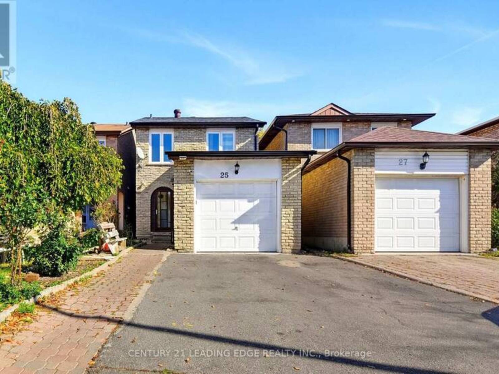 25 CROXLEY GREEN, Markham, Ontario L3R 3T5