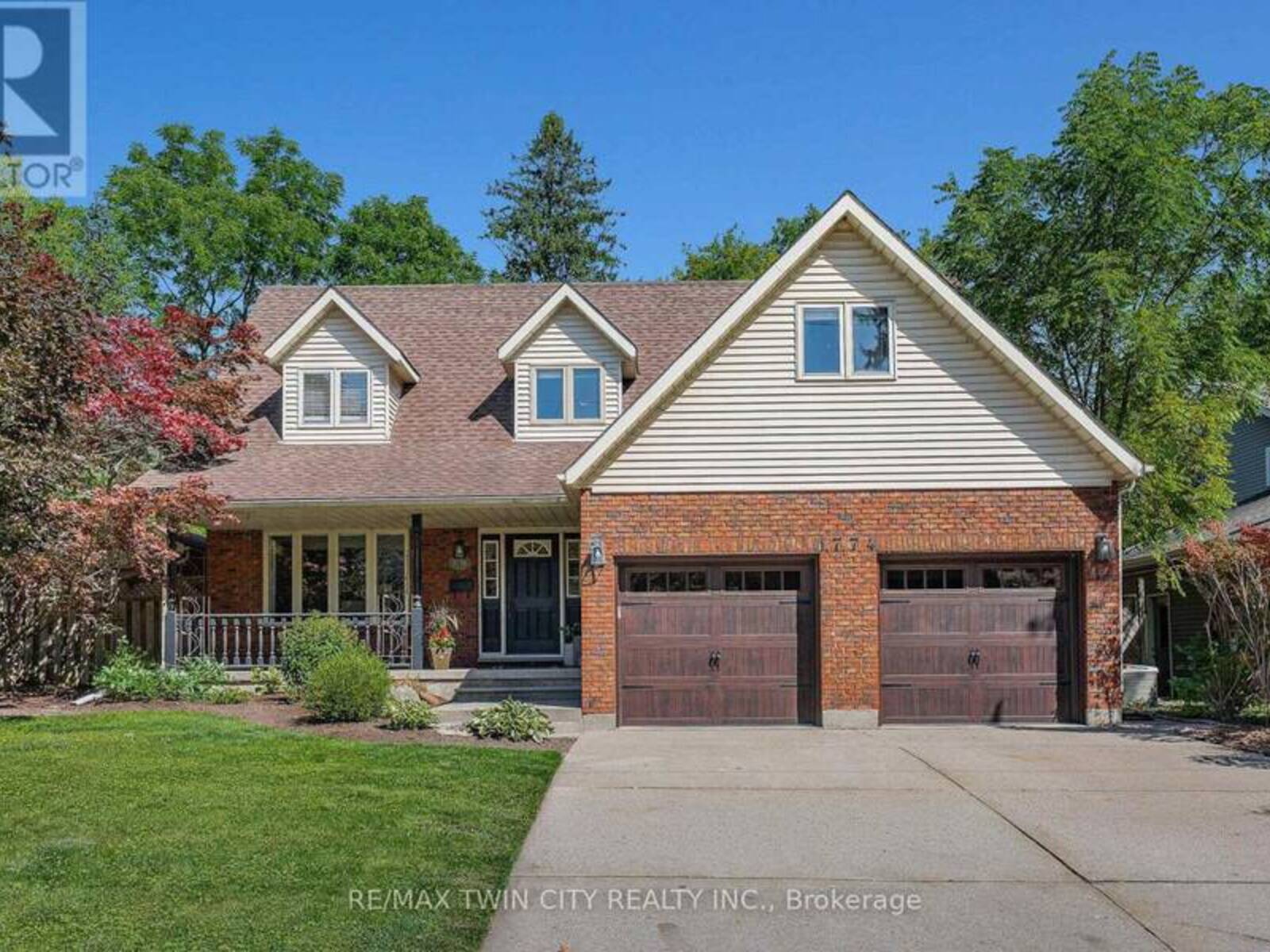 1774 OLD MILL ROAD, Kitchener, Ontario N2P 1Z5