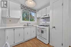 3 - 63 FONTHILL ROAD | Hamilton Ontario | Slide Image Ten