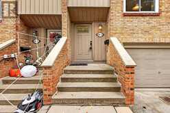3 - 63 FONTHILL ROAD | Hamilton Ontario | Slide Image Five