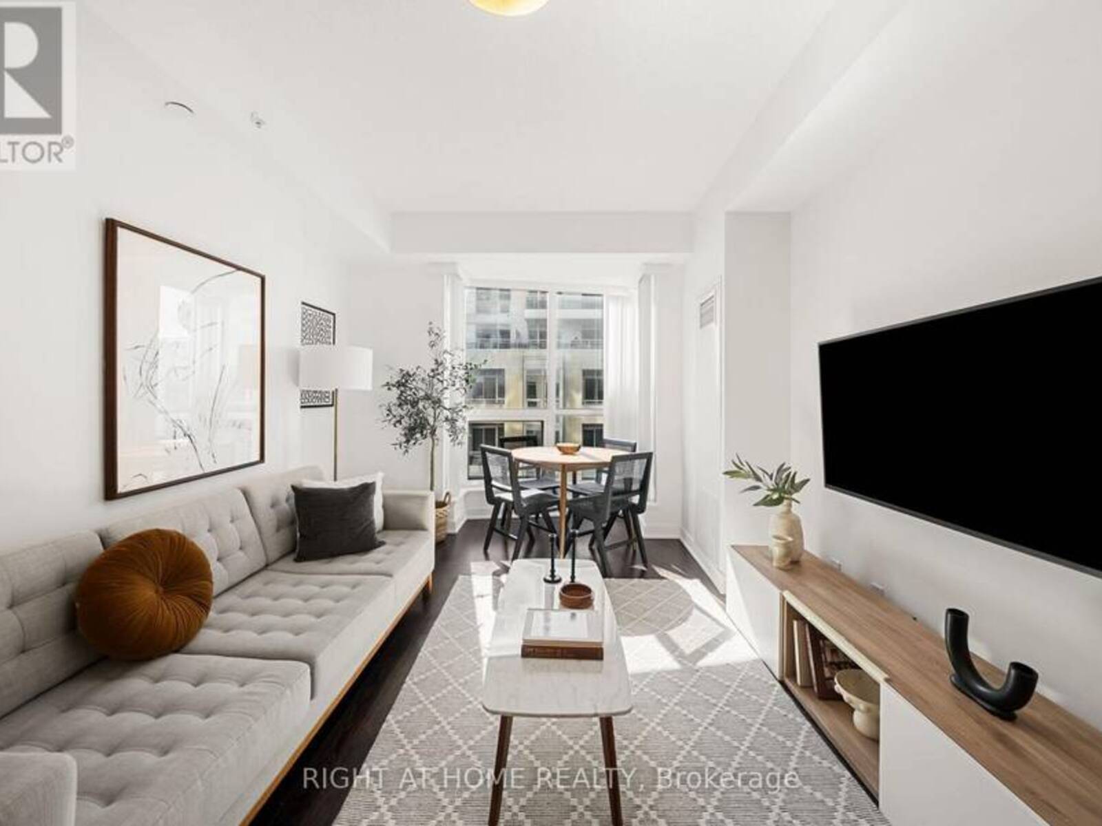 610 - 9201 YONGE STREET, Richmond Hill, Ontario L4C 1H9
