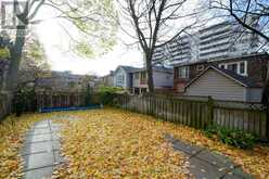 127 ORCHARD VIEW BOULEVARD | Toronto Ontario | Slide Image Seventeen