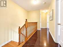 51 YALE LANE | Markham Ontario | Slide Image Sixteen