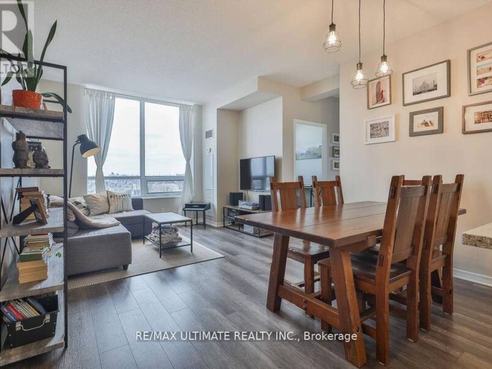 2404 - 60 HEINTZMAN STREET, Toronto, Ontario M6P 5A1