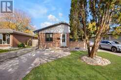 25 HINES CRESCENT | London Ontario | Slide Image Two
