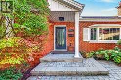 102 LOVERS LANE | Ancaster Ontario | Slide Image Four