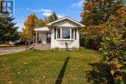 17 BALANTRAE DRIVE | Oro-Medonte Ontario | Slide Image Two