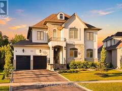 80 CHUCK ORMSBY CRESCENT King Ontario, L7B 0A9