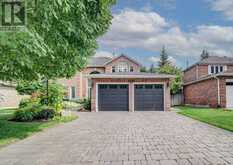 2220 DUNVEGAN AVENUE | Oakville Ontario | Slide Image One
