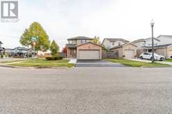 976 KIMBALL CRESCENT | London Ontario | Slide Image Three