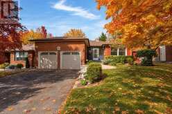 22 RICHLER CRESCENT | Barrie Ontario | Slide Image Two
