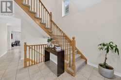 19 LEADENHALL ROAD | Brampton Ontario | Slide Image Seven