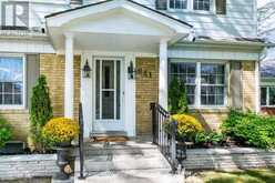 841 WHITNEY DRIVE | Mississauga Ontario | Slide Image Three
